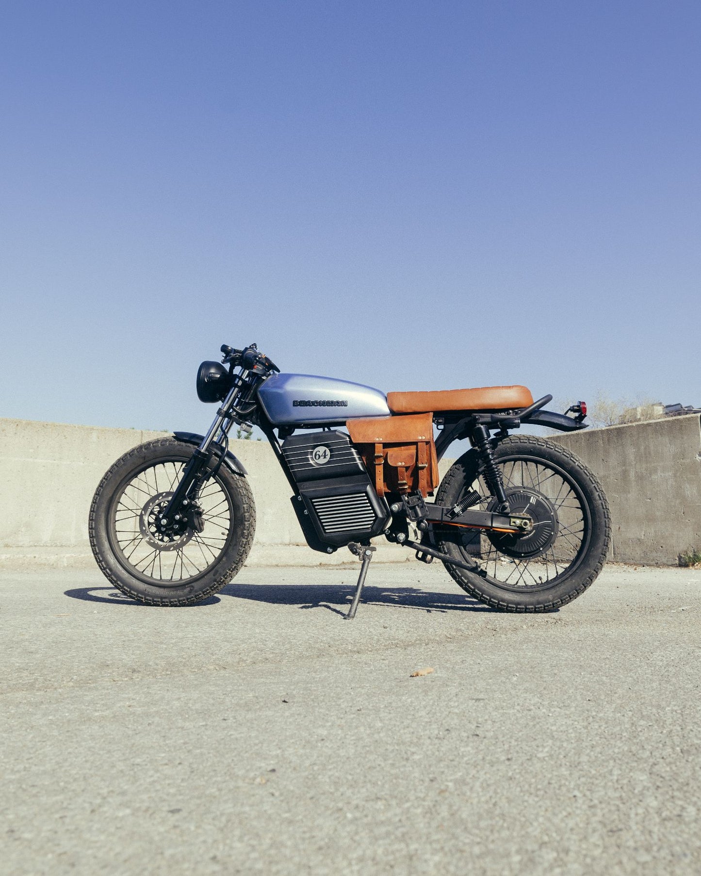 Beachman '64 – Electric Moped Cafe Racer