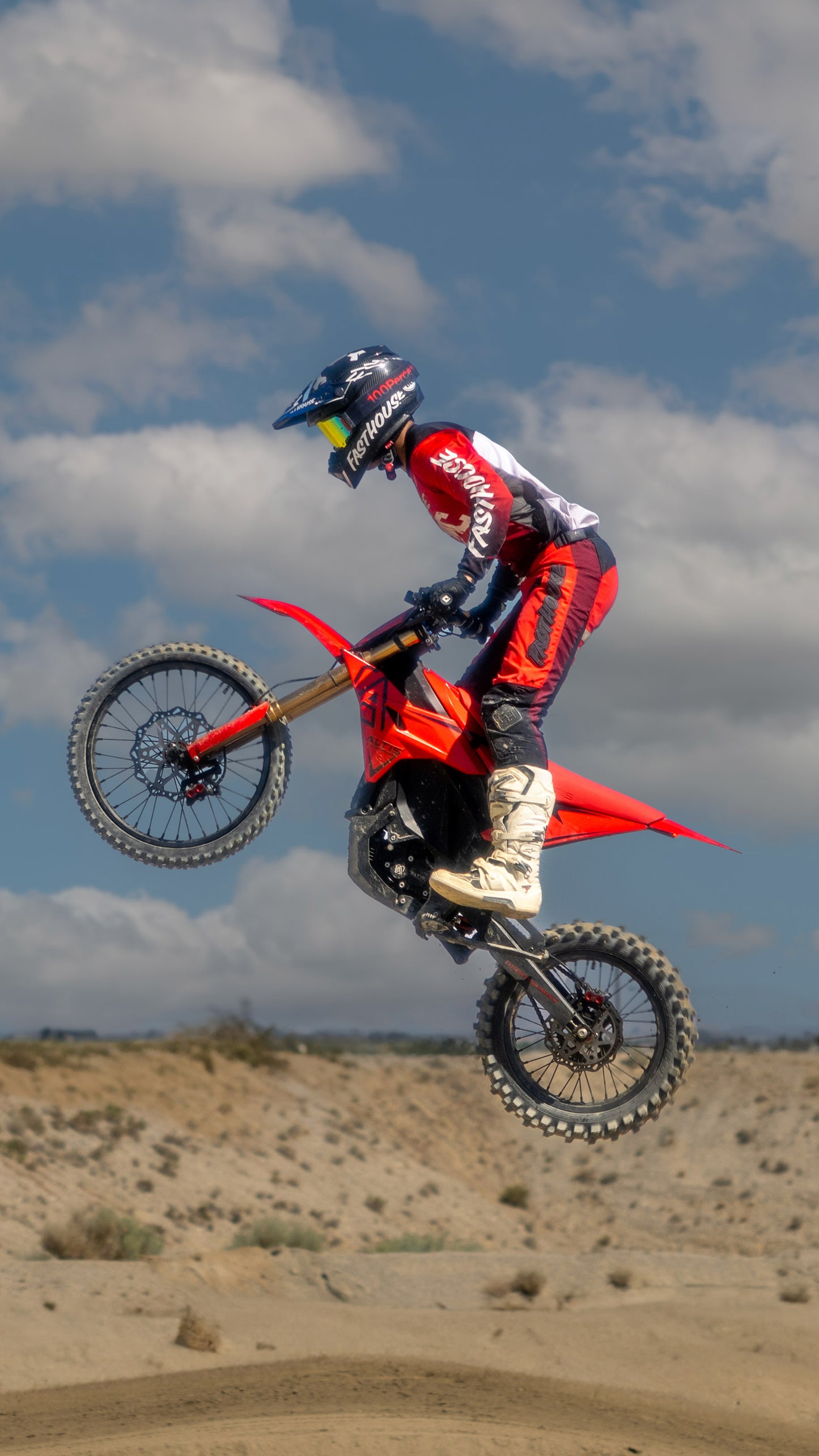 Altis Sigma – 98 V Electric Dirt Bike