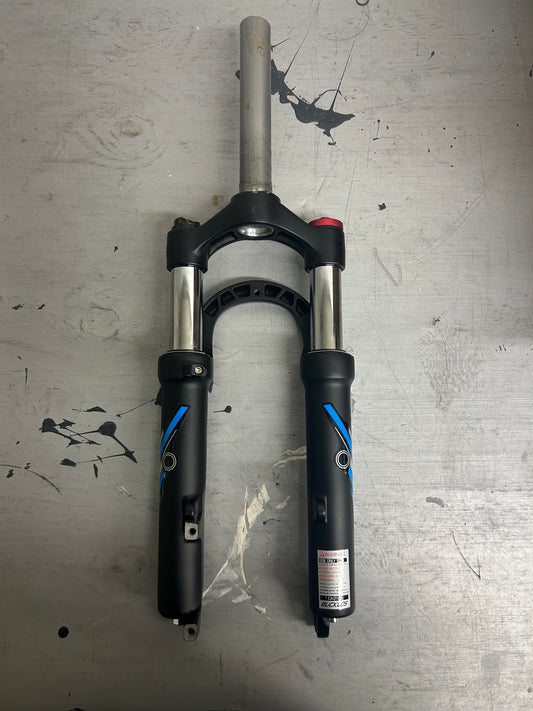 BUCKLOS 20 inch Fork, 50mm travel, 28.6mm threadless straight tube, 9mm crown