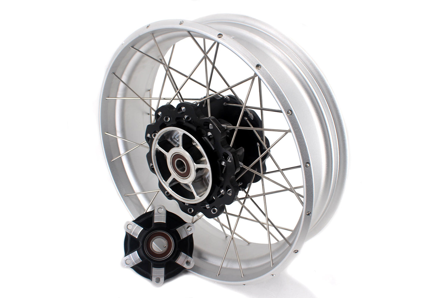 VMX 18" & 17" Tubeless Alloy Spoke Wheels For Triumph Bonneville T120/T100 2021-2024