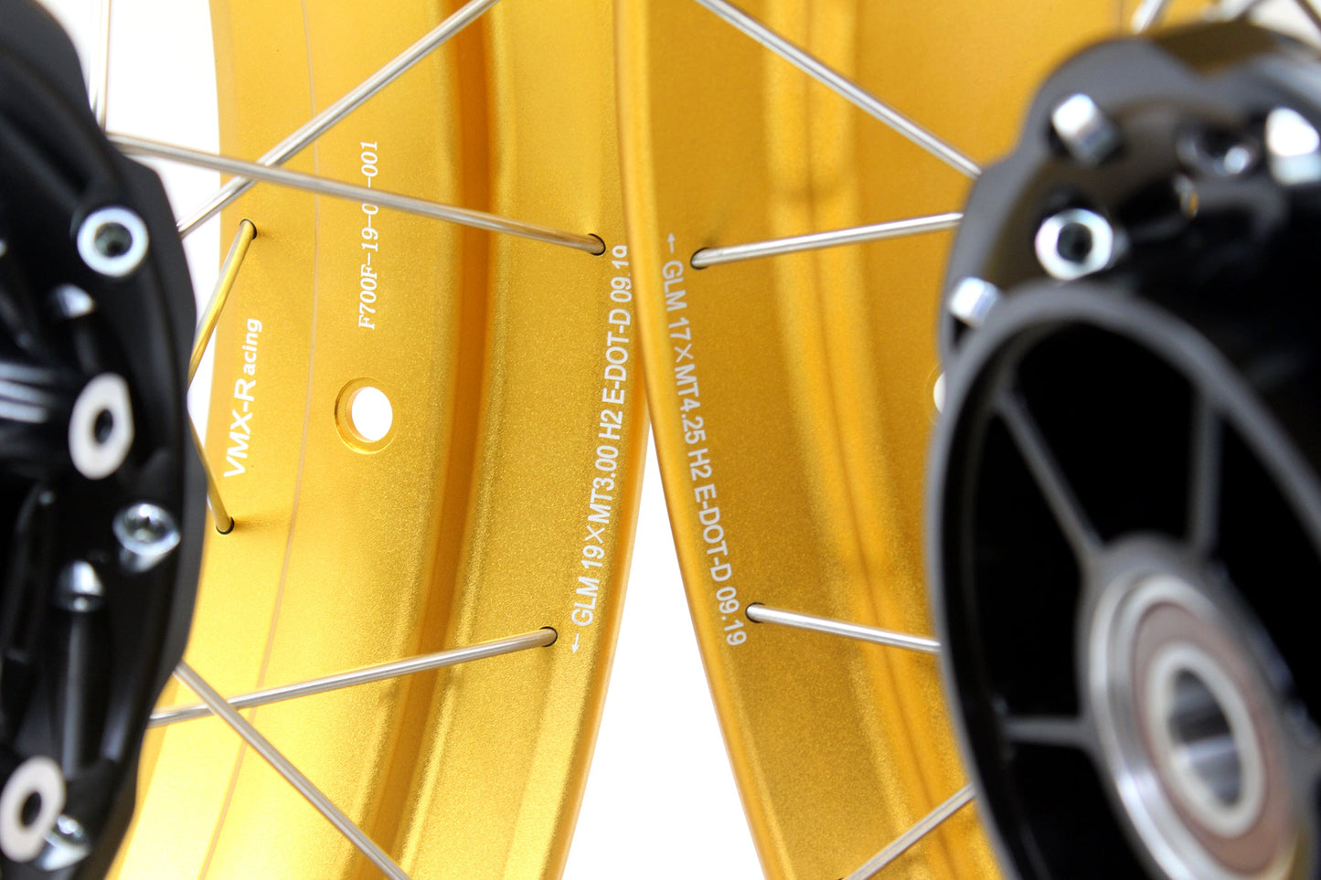 VMX 3.0*19 & 4.25*17 Tubeless Wheels Rims Fit for BMW F700GS 2012 - 2018 Gold Rims Black Hubs