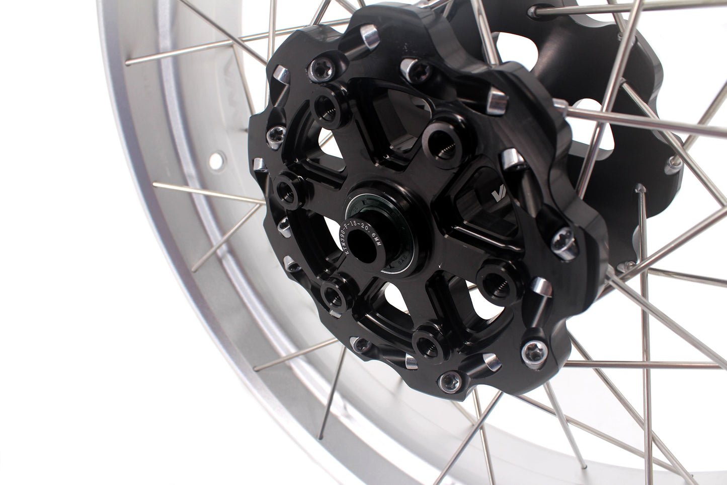 VMX 17 Inch Spoked Aluminum Tubeless Wheels Rims For Husqvarna Svartpilen 401 2020-2021