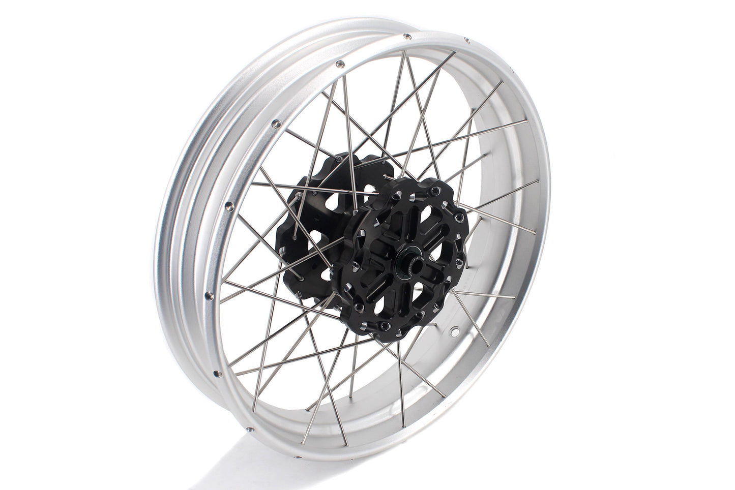 VMX 17 Inch Spoked Aluminum Tubeless Wheels Rims For Husqvarna Svartpilen 401 2020-2021