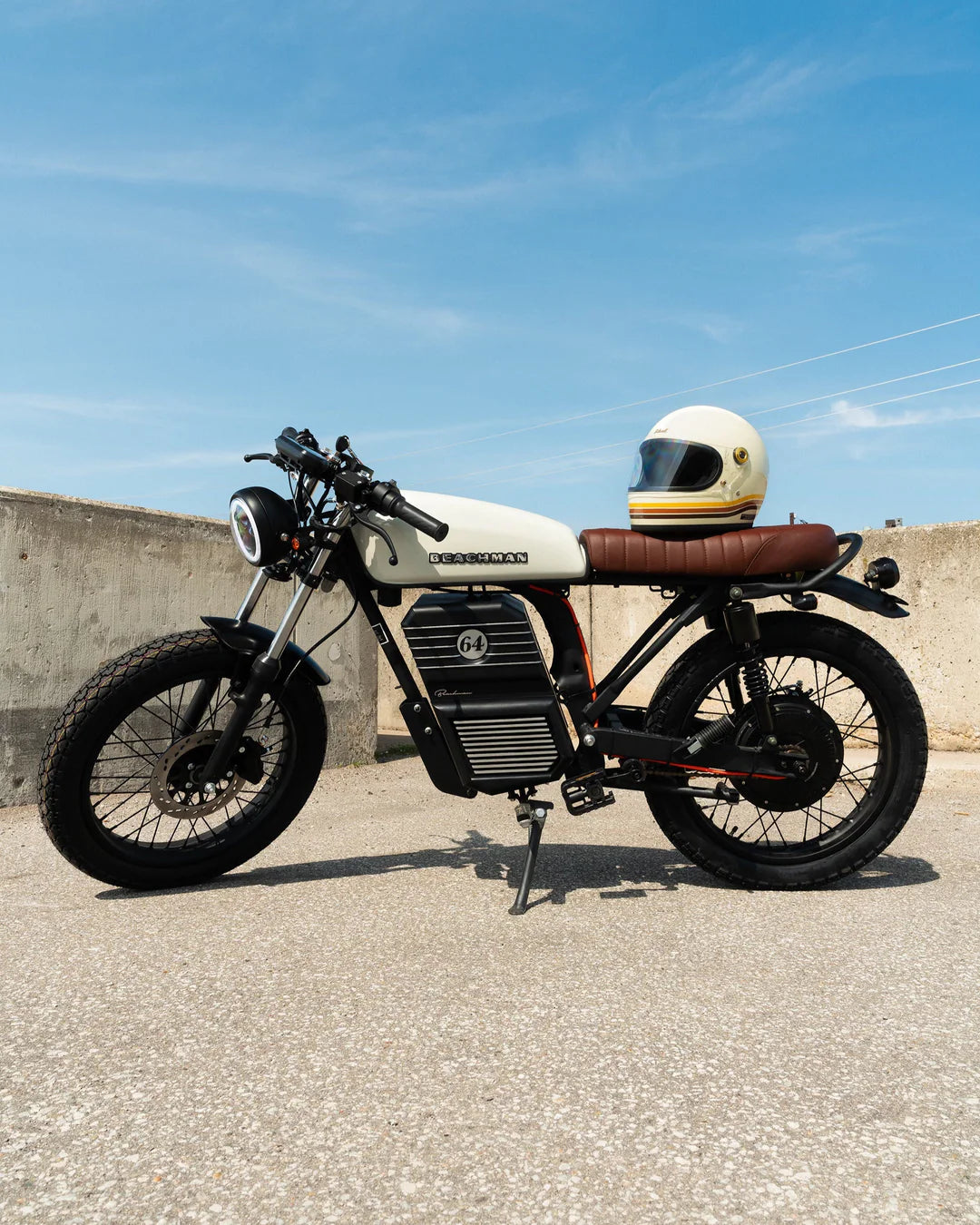 Beachman '64 – Electric Moped Cafe Racer