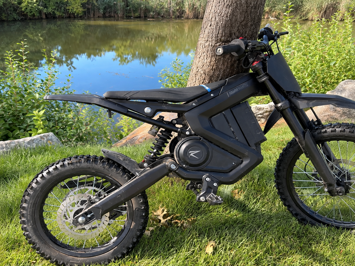 Seller-provided photo of black 2025 Rawrr Mantis Mini R17 by a pond