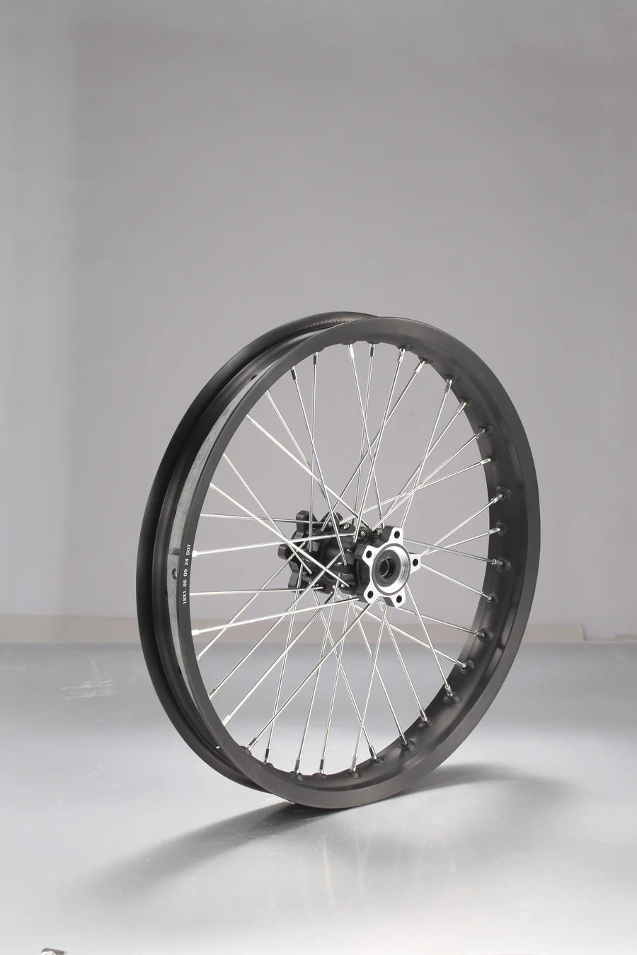 E Ride Pro-SHE7069-Front Wheel 1.4*19(Straight Pull)+Rim Stripe+Spacer*2 - SS3.0/SR