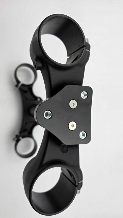 Stem Lock - W9 Fender Adapter Compatible - For forks without a fender mount on lower clamps.