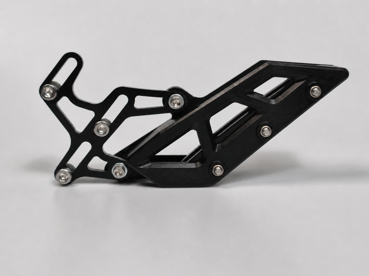 SHE8050 - Racing Chain Guide -Model year 2026/2027, S/SS2.0/SS3.0/SR