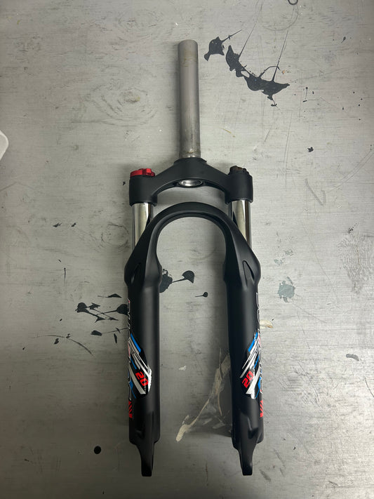 BUCKLOS 20 inch Fork, 50mm travel, 28.6mm threadless straight tube, 9mm crown