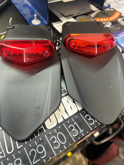 *SCATCHED* ONYX DRT Rear Fender