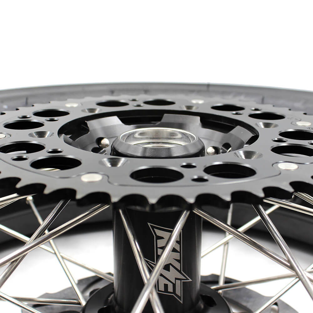 KKE 3.5/4.25*17in. Supmermoto Wheels Set For SUZUKI DRZ400SM 2005-2024 CST Tires