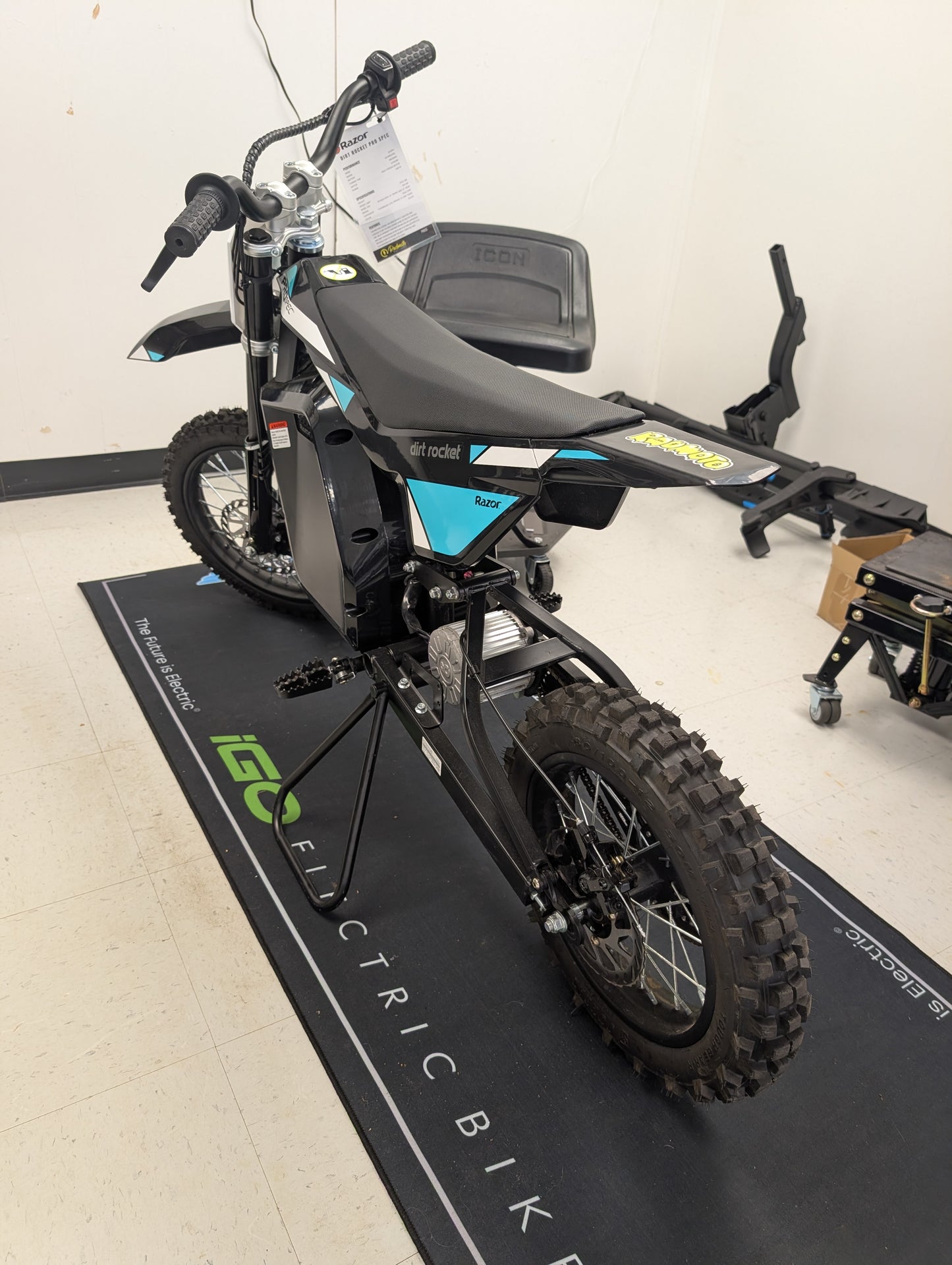 Demo Bike, Razor Dirt Rocket Pro Spec