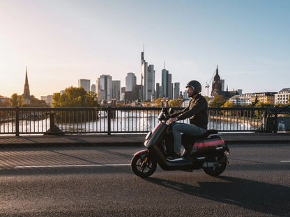 Dealer Demo, Black/Red, NIU NQi GTS — Premium Electric Moped for Urban & Suburban Riding